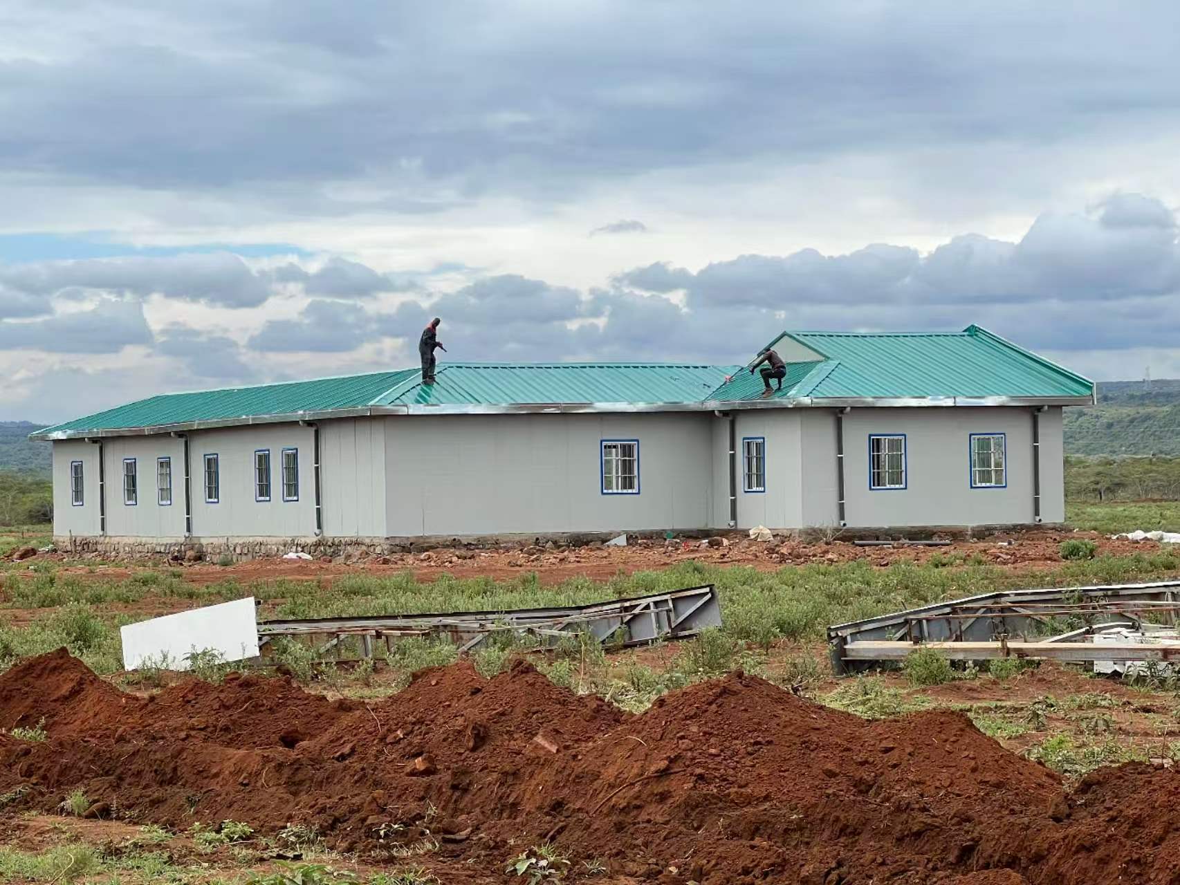 CITY STEEL prefab building with green roof under construction Kenya